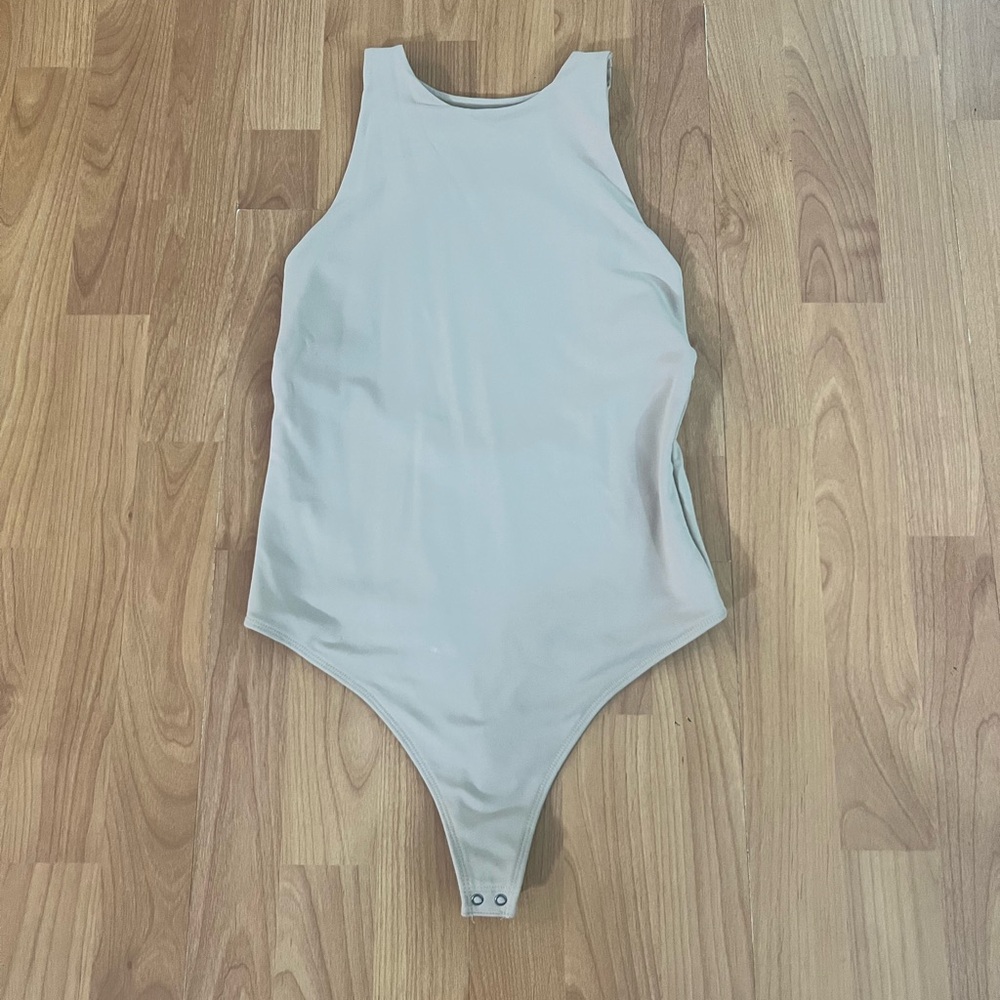 Abercrombie Sleeveless Beige Bodysuit